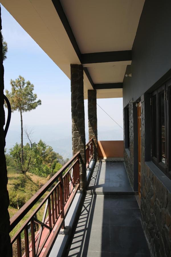 The Buransh Inn Алмора Экстерьер фото